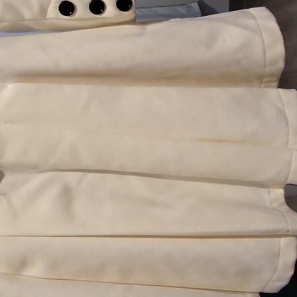 Women's Cream color belt jacket - Picture 6 of 8